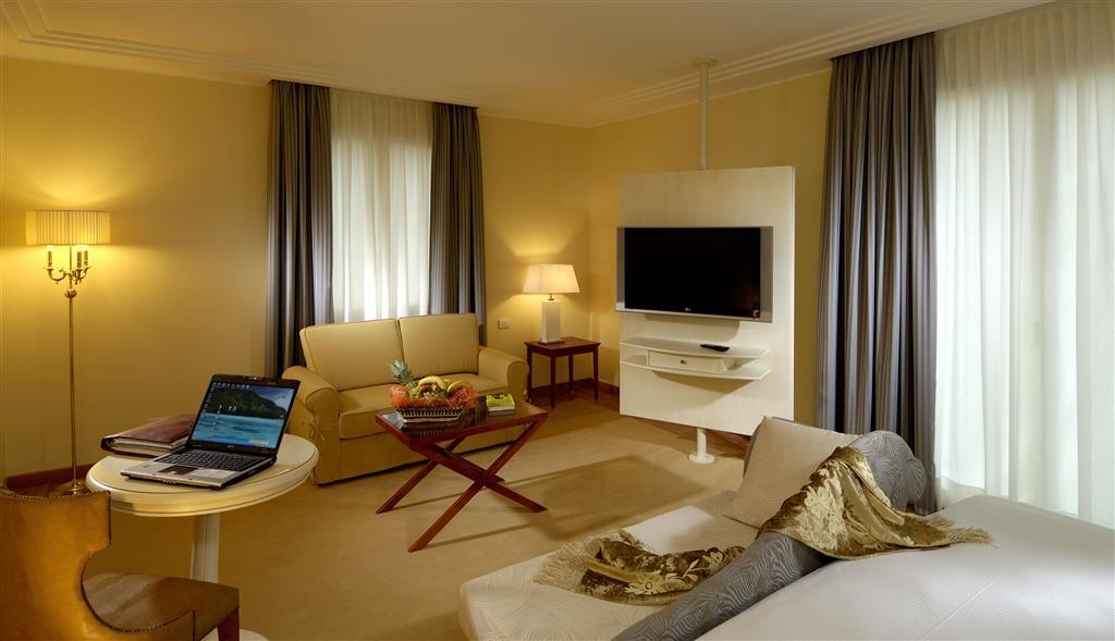Rizzi Aquacharme Hotel & Spa Boario Terme Zimmer foto